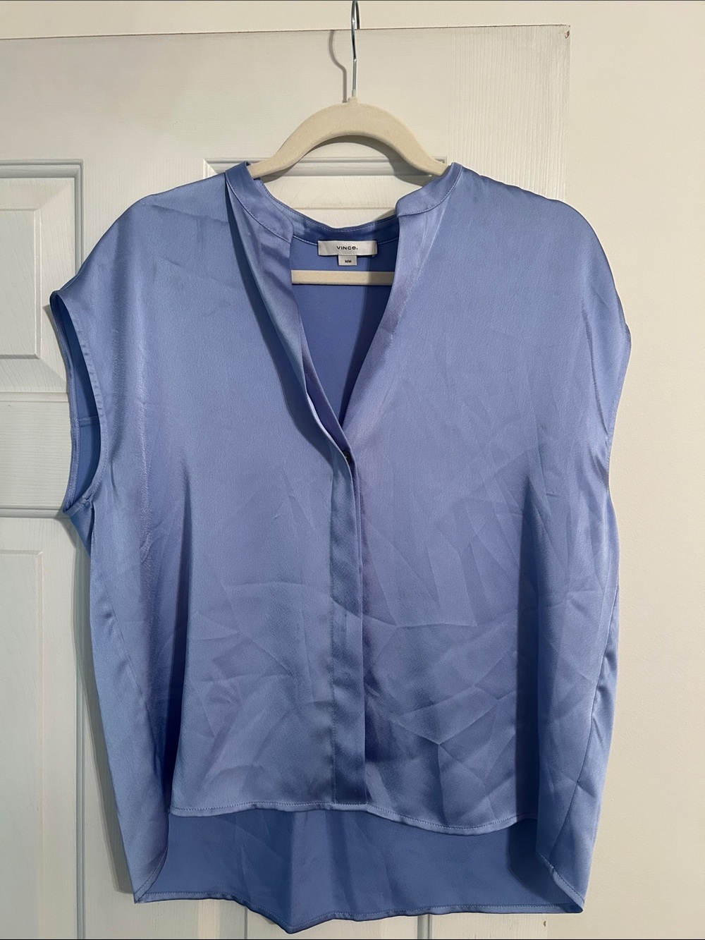 Vince Periwinkle Sleeveless V-Neck Silk-Feel Blouse